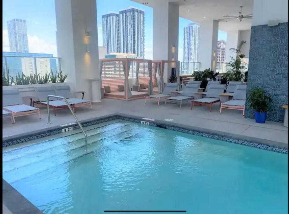 Breathtaking 1Br In The Heart Miami Exterior foto